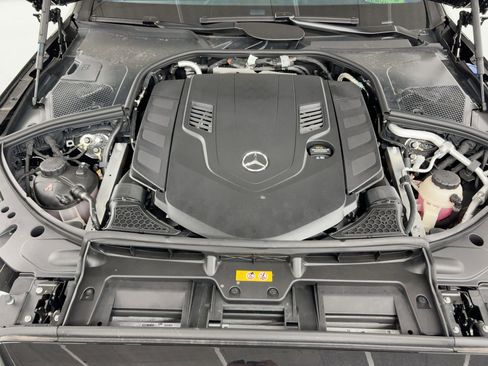 New 2026 Mercedes-Benz Maybach S 580 4MATIC image 32