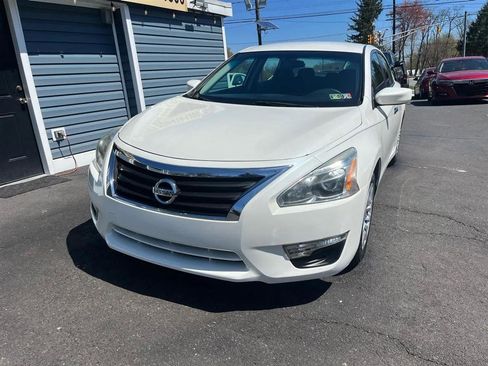Used 2015 Nissan Altima 2.5 S w/ Power Driver Seat Package image 2
