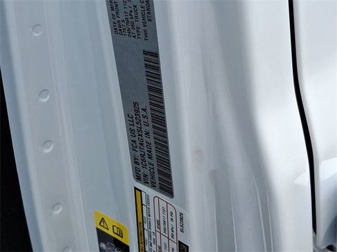 New 2025 Jeep Gladiator Sport image 32