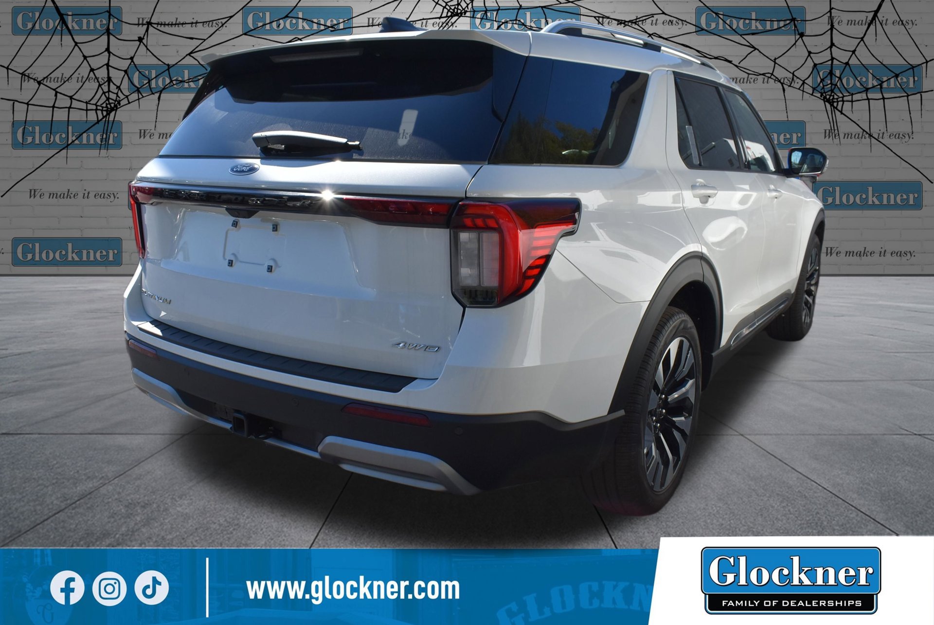 New 2026 Ford Explorer Platinum w/ LUX Leather Package AWD/4WD image 3