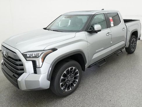 New 2026 Toyota Tundra Limited AWD/4WD image 35