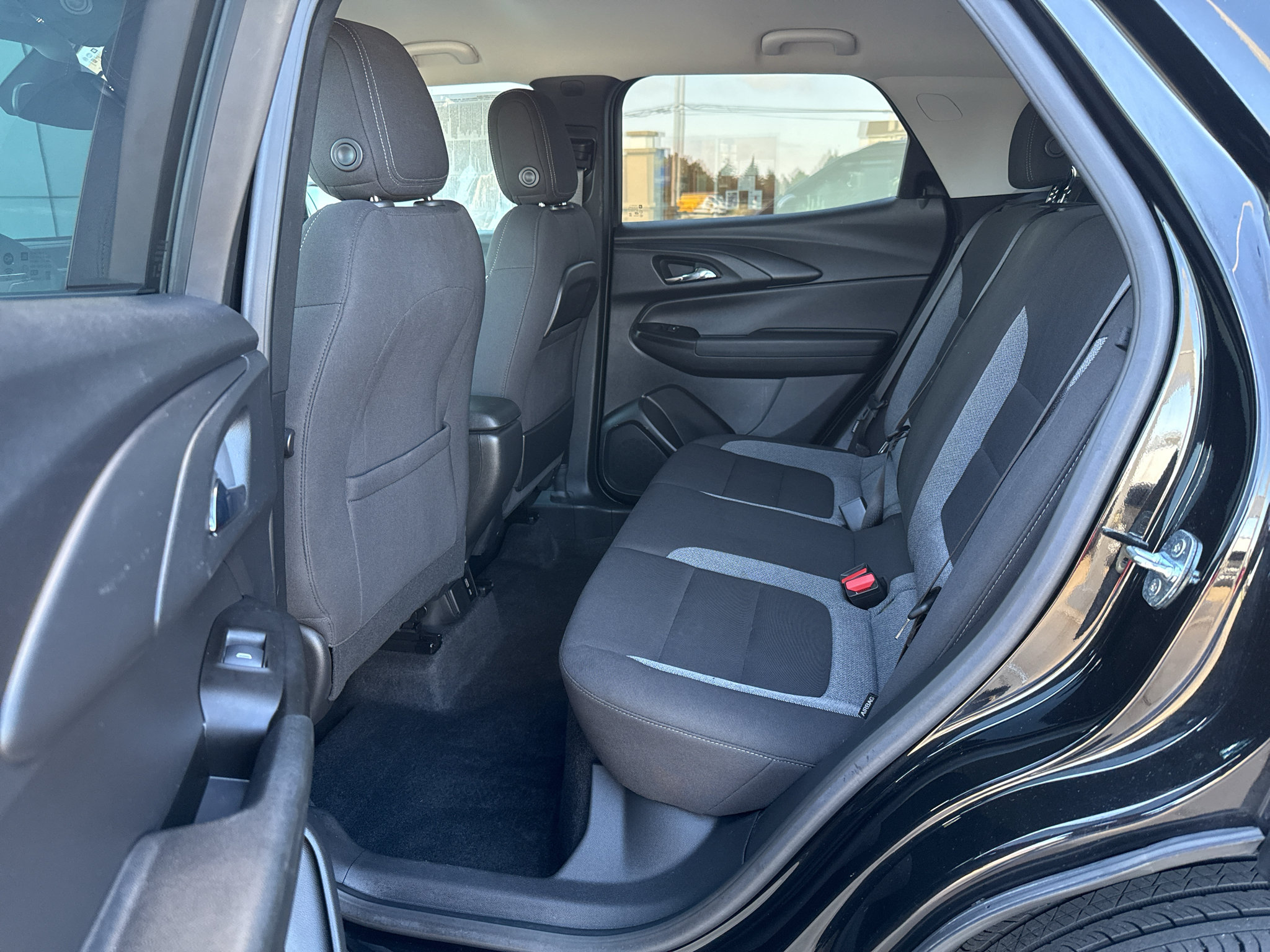 Used 2023 Chevrolet TrailBlazer LT w/ Convenience Package FWD image 30