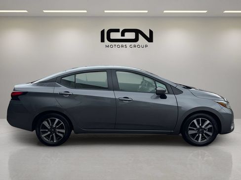 Used 2025 Nissan Versa SV FWD image 6