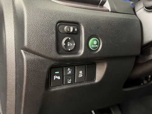 Used 2024 Honda Passport EX-L image 18