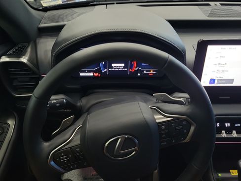 Used 2026 Lexus IS 350 F Sport w/ Accessory Package Z1 RWD image 22