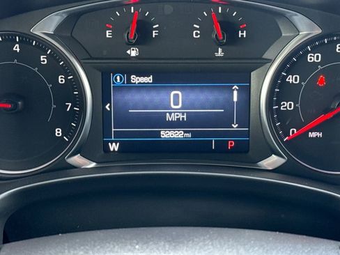 Used 2024 GMC Terrain SLE image 36