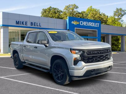 Used 2022 Chevrolet Silverado 1500 Custom w/ LPO, Dark Essentials Package