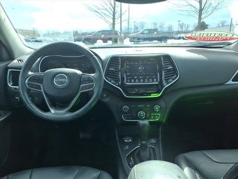 Certified 2019 Jeep Cherokee Limited image 11
