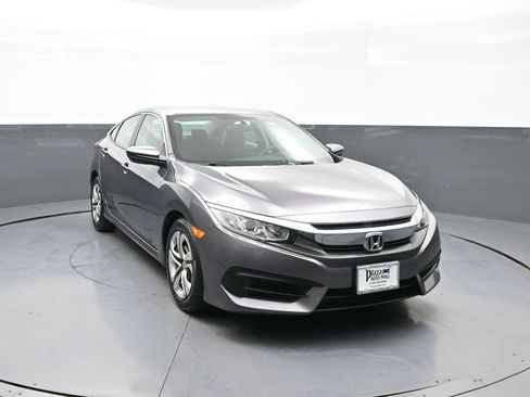 Used 2016 Honda Civic LX image 3