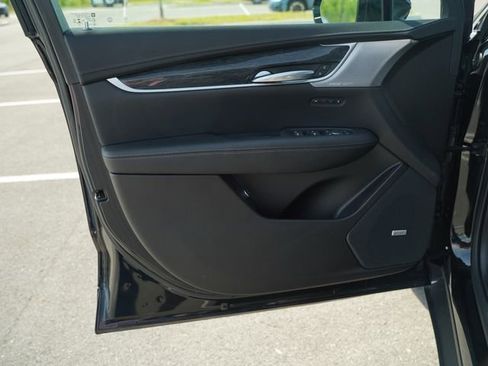 Used 2022 Cadillac XT5 Premium Luxury w/ LPO, Floor Liner Package AWD/4WD image 14