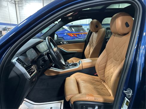 Used 2023 BMW X5 xDrive40i AWD/4WD image 9