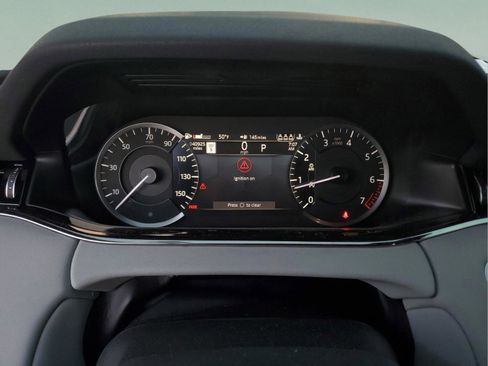 Used 2022 Land Rover Range Rover Evoque R-Dynamic S AWD/4WD image 27