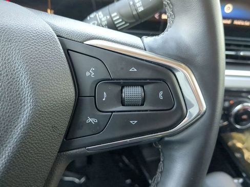 Used 2025 Chevrolet Trax LT w/ LT Convenience Package image 25