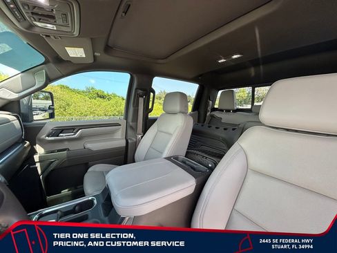 Certified 2025 GMC Sierra 1500 SLT w/ SLT Premium Plus Package AWD/4WD image 15