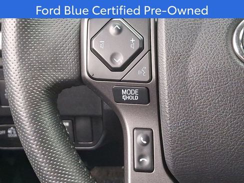 Used 2022 Toyota Tacoma TRD Sport image 21