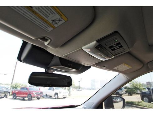 Used 2022 Nissan Pathfinder Platinum w/ Cargo Package FWD image 18