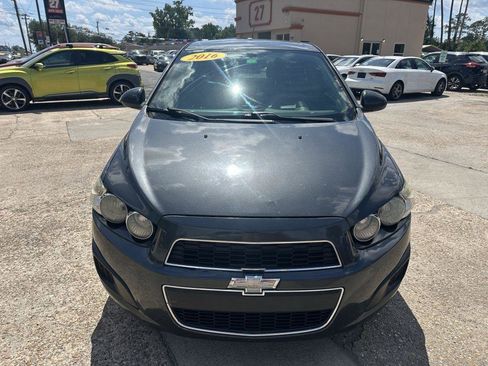Used 2016 Chevrolet Sonic LT FWD image 2