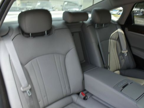 Used 2018 Genesis G80 3.8 w/ Option Group 03 RWD image 28