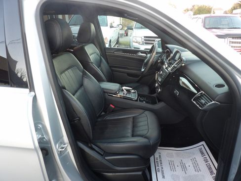 Used 2016 Mercedes-Benz GLE 350 4MATIC w/ Premium Package image 23