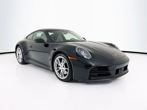 Certified 2025 Porsche 911 Carrera image 7
