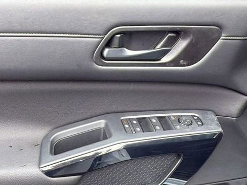 New 2025 Nissan Pathfinder SV w/ Cargo Package image 22