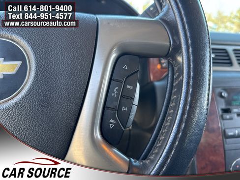 Used 2013 Chevrolet Avalanche LT image 16