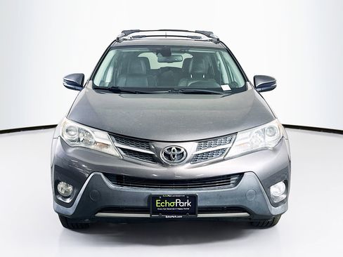 Used 2014 Toyota RAV4 Limited w/ Technology Package FWD image 2