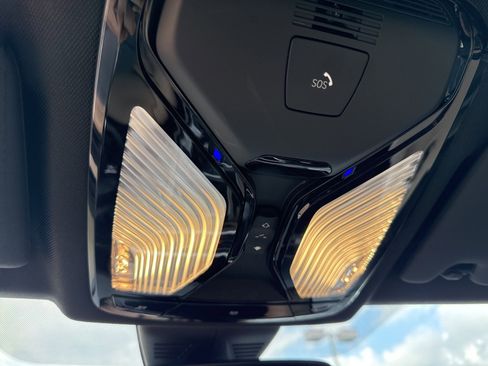 Used 2022 BMW 330i Sedan w/ Premium Package 2 image 16