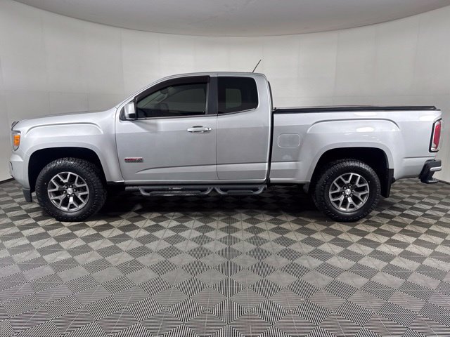 Used 2015 GMC Canyon SLE AWD/4WD image 8