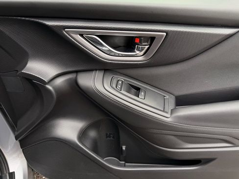 Used 2019 Subaru Forester Premium w/ All-Weather Package image 35