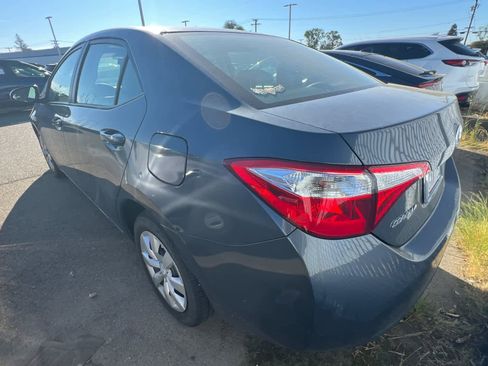 Used 2014 Toyota Corolla LE image 6