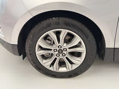 Used 2024 Ford Edge Titanium AWD/4WD image 25