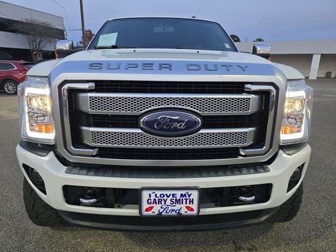 Used 2015 Ford F250 Platinum image 3
