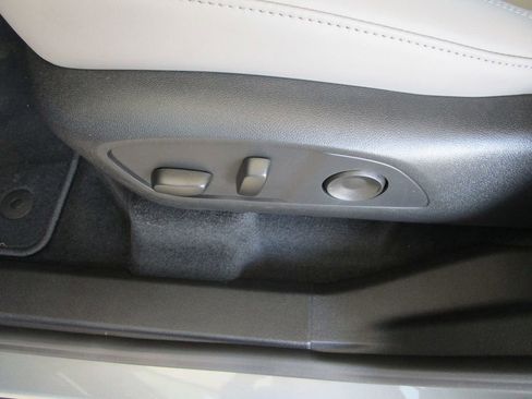 New 2026 GMC Acadia Elevation w/ Elevation Premium Package FWD image 26