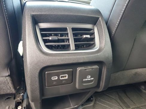 Used 2023 Chevrolet Blazer LT w/ Sound & Technology Package AWD/4WD image 17