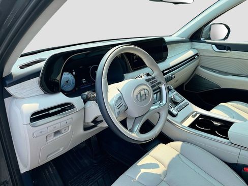 Used 2024 Hyundai Palisade Calligraphy AWD/4WD image 9