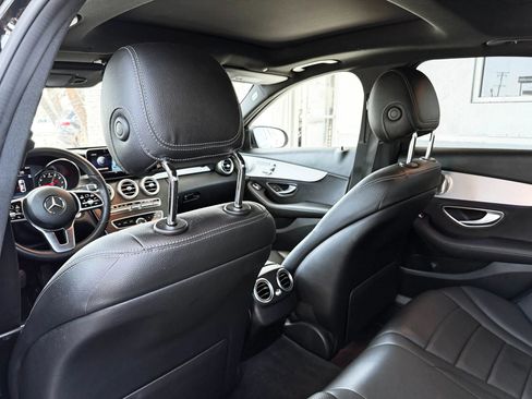 Used 2020 Mercedes-Benz C 300 Sedan w/ Premium Package image 24