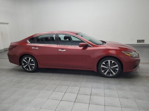 Used 2017 Nissan Altima 2.5 SR image 11