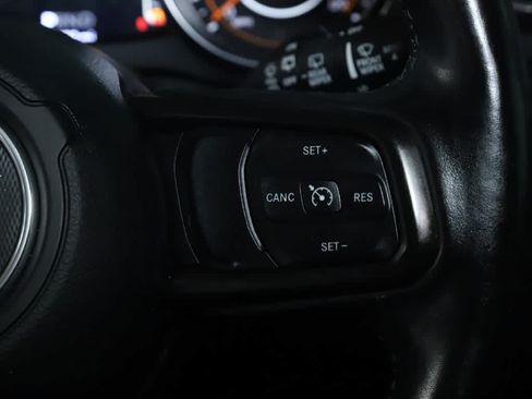 Used 2021 Jeep Wrangler Unlimited Sport AWD/4WD image 23
