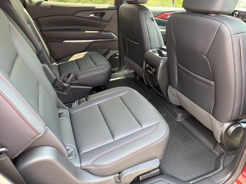 New 2026 Chevrolet Traverse Z71 w/ Enhanced Driving Package AWD/4WD image 15