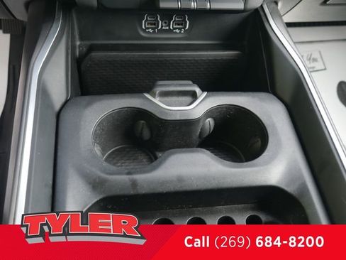 Used 2023 RAM 1500 Big Horn AWD/4WD image 37