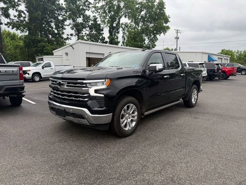 Used 2026 Chevrolet Silverado 1500 LTZ w/ LTZ Premium Package AWD/4WD image 7