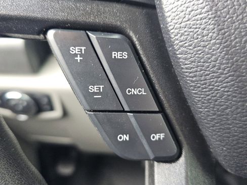 Used 2021 Ford F250 XL w/ Power Equipment Group AWD/4WD image 13