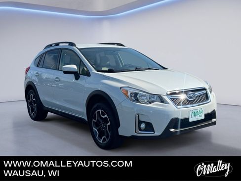 Used 2017 Subaru Crosstrek 2.0i Premium AWD/4WD image 7