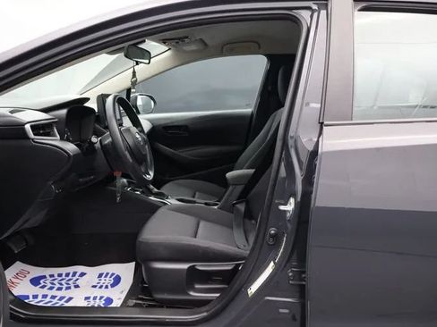 Used 2024 Toyota Corolla LE FWD image 14