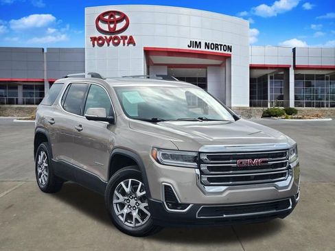 Used 2022 GMC Acadia SLT w/ Technology Package image 1