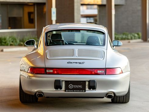 Used 1998 Porsche 911 Carrera S image 11