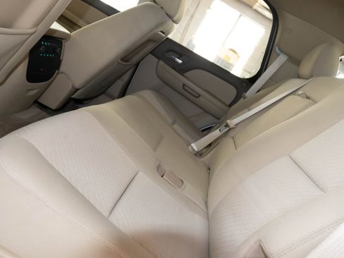 Used 2011 Chevrolet Tahoe LS AWD/4WD image 13