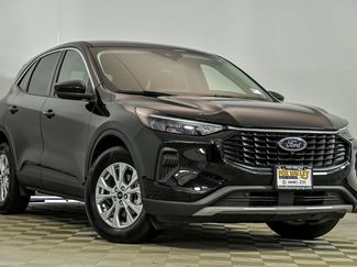 Used 2023 Ford Escape Active w/ Tech Pack #2 AWD/4WD video 1