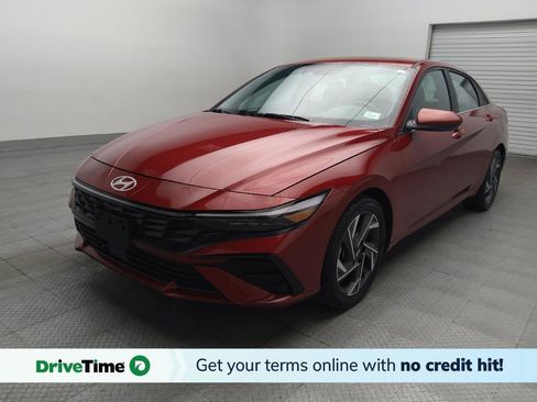 Used 2025 Hyundai Elantra SEL FWD image 1
